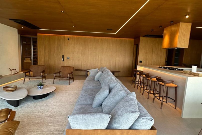 WhatsApp Image 2025-10-09 at 12.02.44